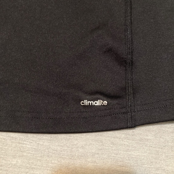 Like new Adidas Climalite Long sleeve Women’s Athletic top - M - Picture 7 of 14